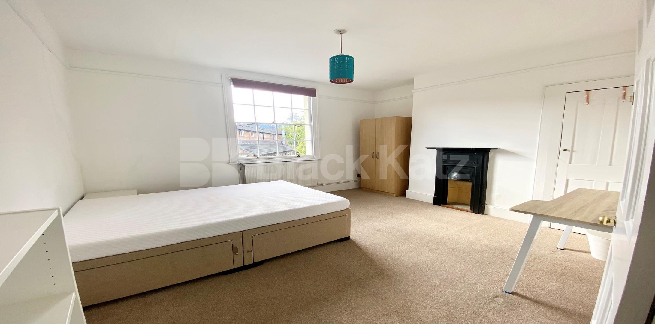 			LET , 4 Bedroom, 1 bath, 1 reception Terraced House			 Park Street, Borough 